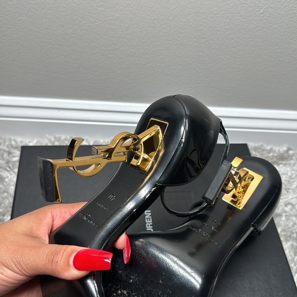 Saint Laurent OPYUM PATENT LEATHER HEELS with Gold hardware size 40EU - Picture 16 of 16
